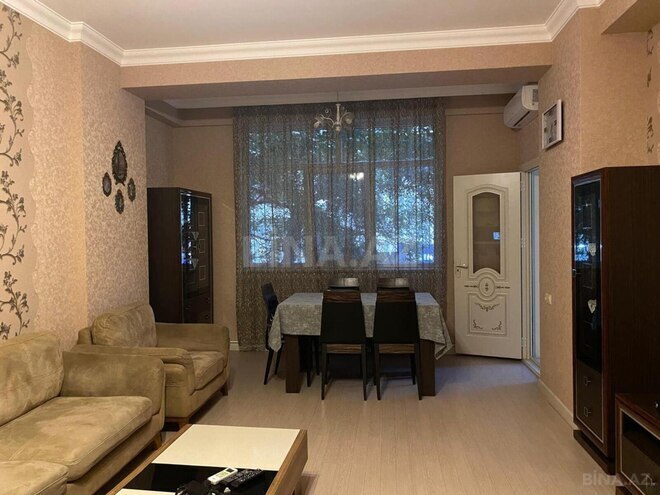 Сдаётся 2-комн. новостройка 70 м², м. Кара Караев, photo 3 from 7
