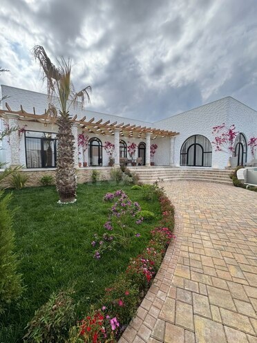 Satılır 4 otaqlı həyət evi/bağ evi 220 m², Mərdəkan q., photo 1 from 18