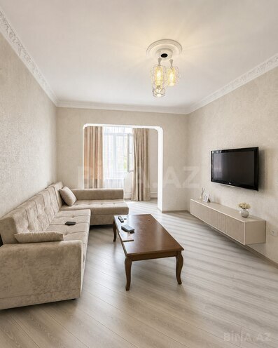 İcarəyə verilir 2 otaqlı köhnə tikili 70 m², Memar Əcəmi m., photo 3 from 18