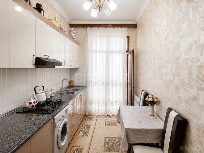 İcarəyə verilir 3 otaqlı yeni tikili 120 m², 28 May m., photo 11 from 16