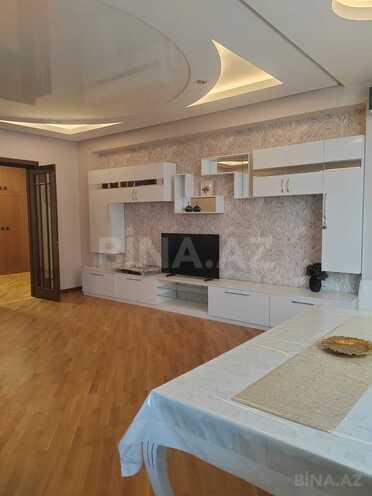 Сдаётся 3-комн. новостройка 150 м², м. Низами, photo 3 from 17