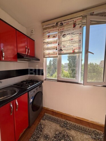 Satılır 3 otaqlı köhnə tikili 65 m², Həzi Aslanov m., photo 8 from 16