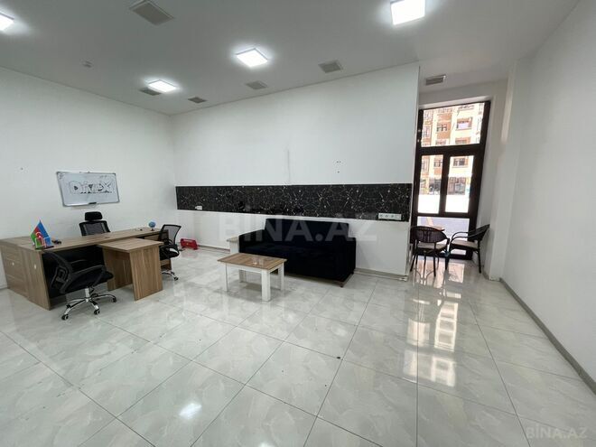 Сдаётся  объект 85 м², м. Иншаатчылар, photo 1 from 9