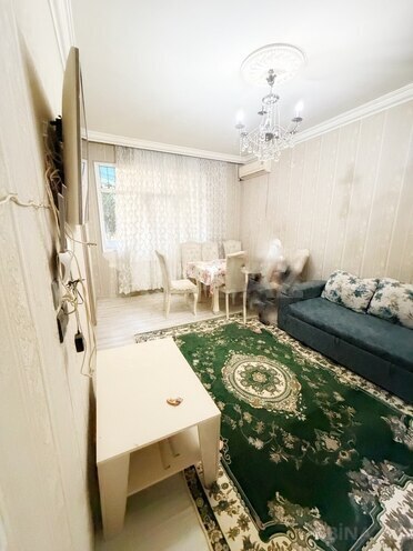 Продаётся 2-комн. вторичка 55 м², м. Мемар Аджеми, photo 1 from 11