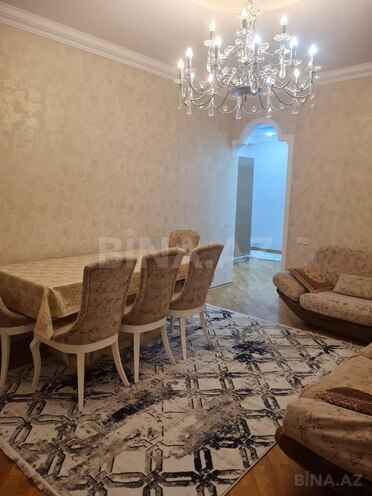 Сдаётся 2-комн. новостройка 70 м², Насиминский  р., photo 1 from 12