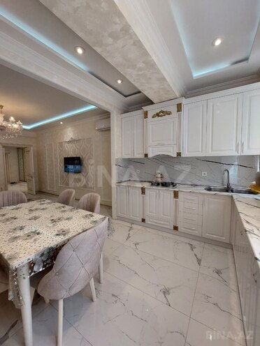 İcarəyə verilir 3 otaqlı yeni tikili 111 m², İnşaatçılar m., photo 15 from 21