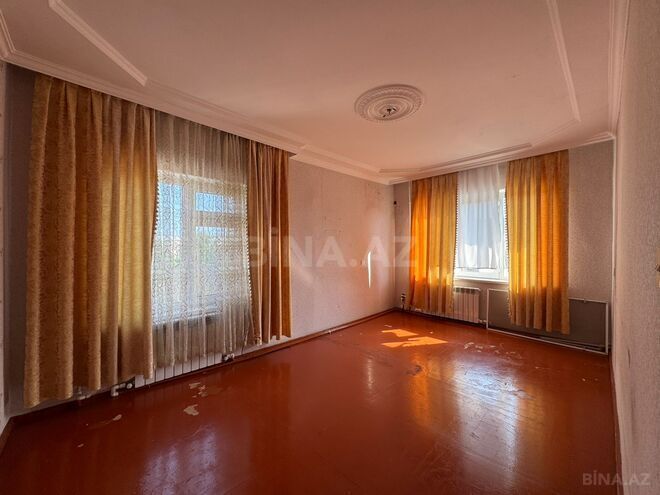 Satılır 2 otaqlı köhnə tikili 55 m², Bakıxanov q., photo 1 from 15