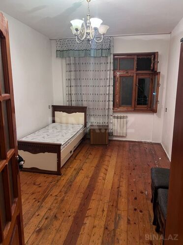 Satılır 3 otaqlı köhnə tikili 75 m², Xalqlar Dostluğu m., photo 3 from 13