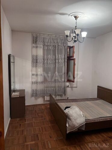 Satılır 3 otaqlı köhnə tikili 75 m², Xalqlar Dostluğu m., photo 4 from 13