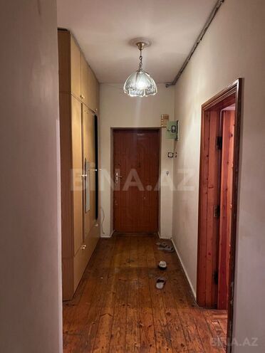 Satılır 3 otaqlı köhnə tikili 75 m², Xalqlar Dostluğu m., photo 12 from 13