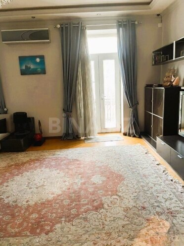Satılır 4 otaqlı köhnə tikili 120 m², Sahil m., photo 4 from 18