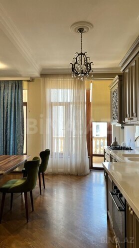 İcarəyə verilir 3 otaqlı yeni tikili 110 m², 28 May m., photo 9 from 18