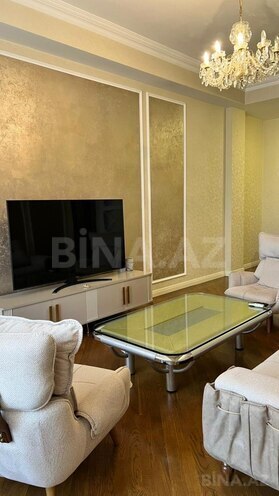 İcarəyə verilir 3 otaqlı yeni tikili 110 m², 28 May m., photo 4 from 18