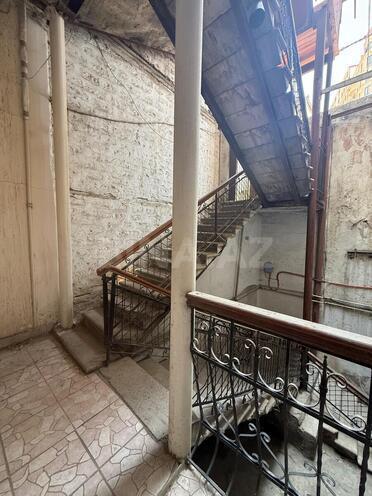 Satılır 4 otaqlı köhnə tikili 120 m², Nizami m., photo 14 from 15