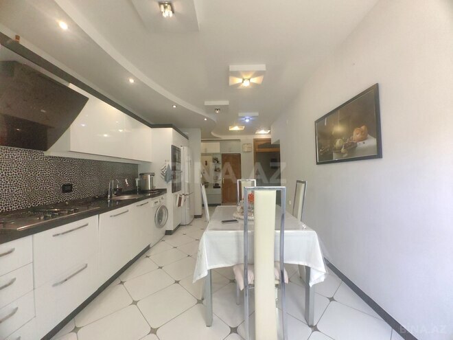Продаётся 3-комн. вторичка 114 м², м. Ичеришехер, photo 21 from 28