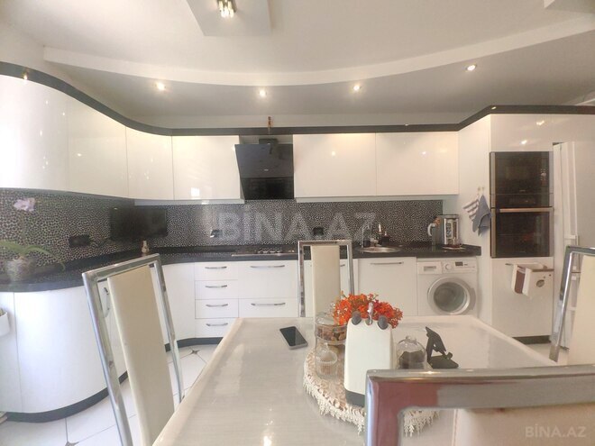 Продаётся 3-комн. вторичка 114 м², м. Ичеришехер, photo 23 from 28