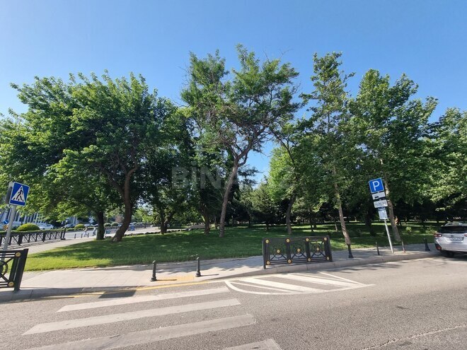 Продаётся 3-комн. вторичка 100 м², Насиминский  р., photo 7 from 22