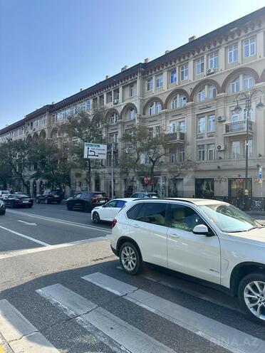 Продаётся 3-комн. вторичка 100 м², Насиминский  р., photo 4 from 22