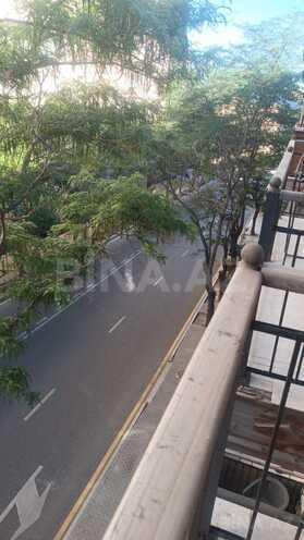Satılır 2 otaqlı köhnə tikili 40 m², Nizami m., photo 9 from 19