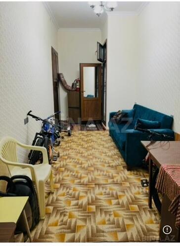 İcarəyə verilir 7 otaqlı köhnə tikili 350 m², 28 May m., photo 19 from 26