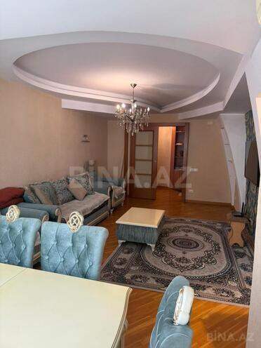 Сдаётся 3-комн. вторичка 80 м², м. Элмляр Академиясы, photo 3 from 16