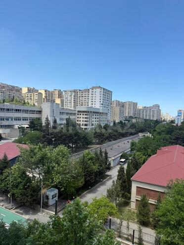 Сдаётся 3-комн. вторичка 74 м², м. Элмляр Академиясы, photo 4 from 16