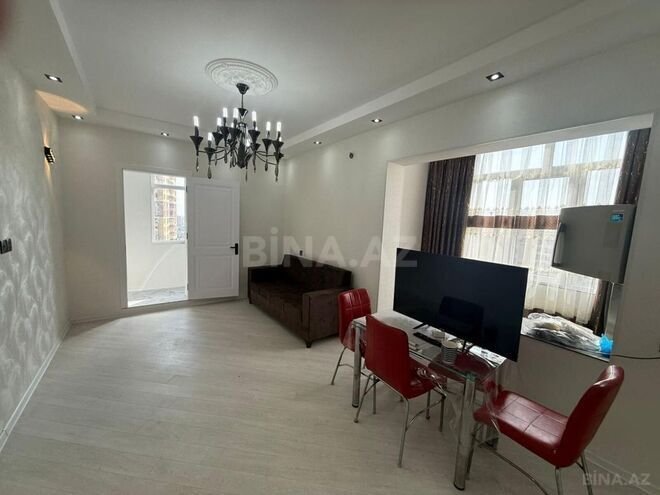 Сдаётся 2-комн. вторичка 50 м², м. Мемар Аджеми, photo 1 from 16