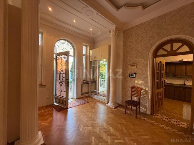 Satılır 6 otaqlı həyət evi/bağ evi 360 m², İnşaatçılar m., photo 7 from 9