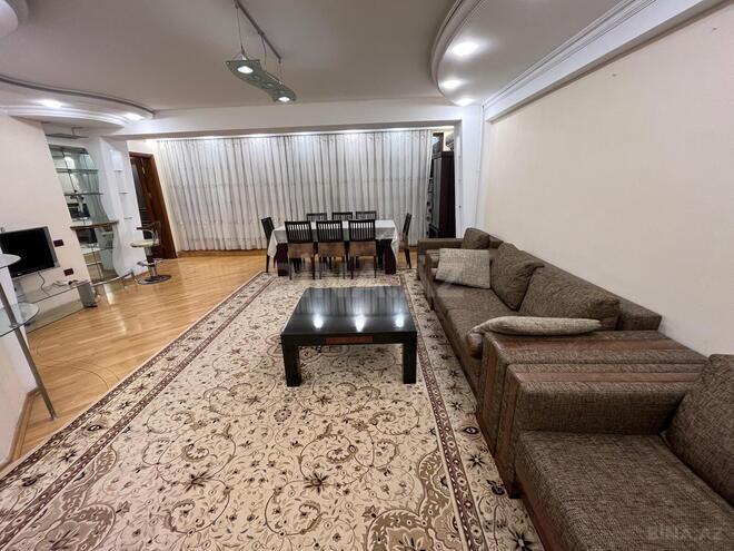 İcarəyə verilir 2 otaqlı köhnə tikili 90 m², Yasamal r., photo 8 from 26