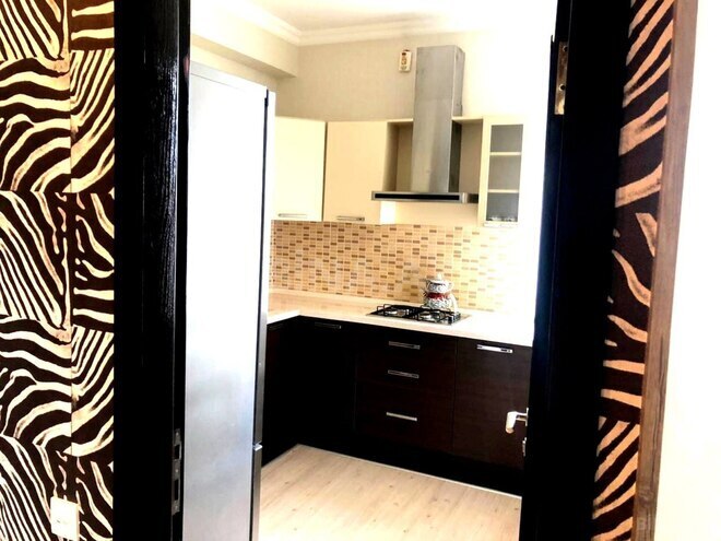 Сдаётся 2-комн. новостройка 60 м², пос. Бадамдар, photo 11 from 18