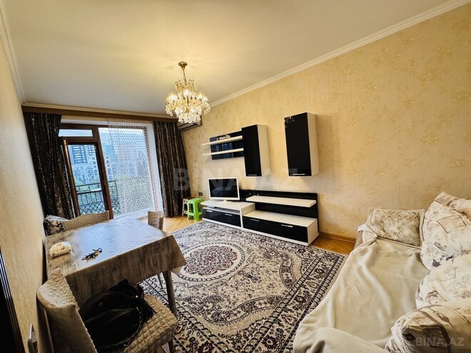 Satılır 3 otaqlı köhnə tikili 70 m², Nizami m., photo 5 from 19