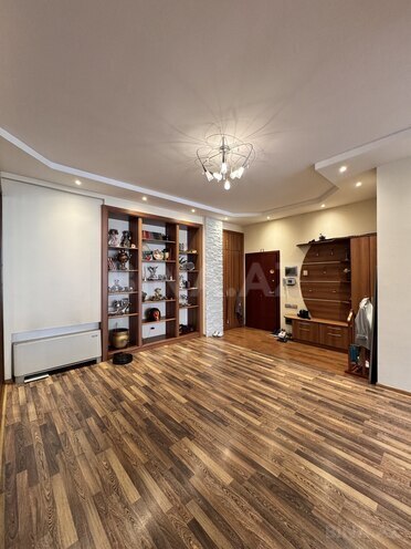 Продаётся 4-комн. новостройка 211 м², м. 8 ноября, photo 4 from 18