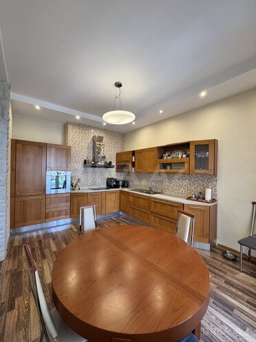 Продаётся 4-комн. новостройка 211 м², м. 8 ноября, photo 7 from 18