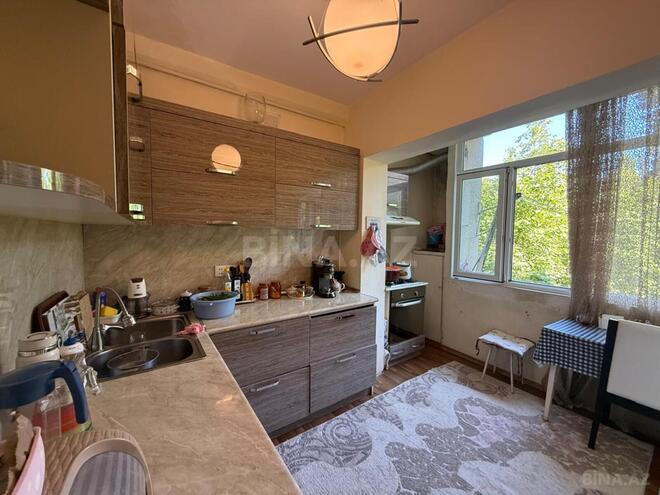Satılır 3 otaqlı köhnə tikili 85 m², Xalqlar Dostluğu m., photo 13 from 20