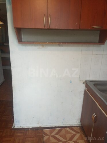 Продаётся 1-комн. вторичка 35 м², м. Нефтчиляр, photo 5 from 11