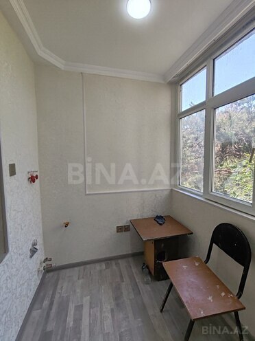 Satılır 3 otaqlı köhnə tikili 55 m², İnşaatçılar m., photo 8 from 12