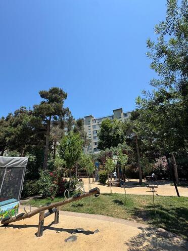 Satılır 2 otaqlı köhnə tikili 70 m², 20 Yanvar m., photo 13 from 18
