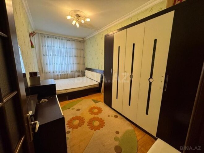 Продаётся 3-комн. вторичка 70 м², м. Ази Асланов, photo 5 from 9