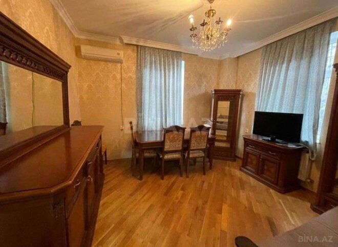 Сдаётся 2-комн. новостройка 80 м², м. Иншаатчылар, photo 3 from 8