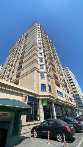Satılır 2 otaqlı yeni tikili 130 m², İnşaatçılar m., photo 1 from 12