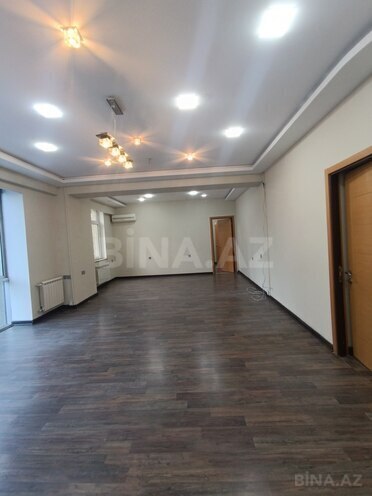 İcarəyə verilir 4 otaqlı ofis 157 m², 28 May m., photo 13 from 23