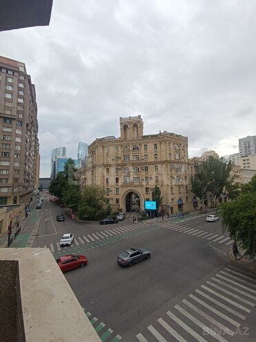 İcarəyə verilir 4 otaqlı ofis 157 m², 28 May m., photo 18 from 23