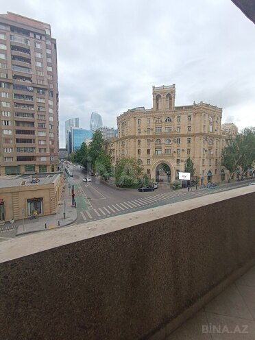 İcarəyə verilir 4 otaqlı ofis 157 m², 28 May m., photo 21 from 23