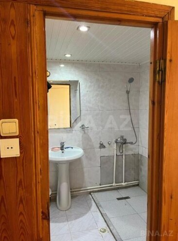 Satılır 3 otaqlı köhnə tikili 70 m², Həzi Aslanov q., photo 15 from 17