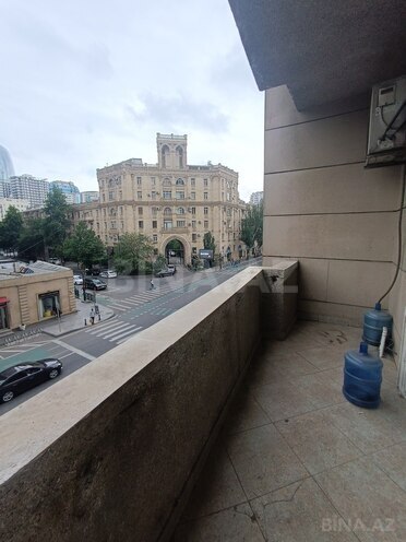 İcarəyə verilir 2 otaqlı ofis 131 m², 28 May m., photo 14 from 16