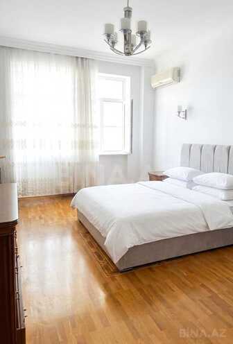 İcarəyə verilir 3 otaqlı yeni tikili 170 m², 28 May m., photo 10 from 12