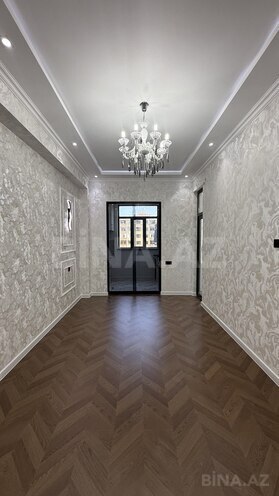 Продаётся 2-комн. новостройка 60 м², Абшеронcкий  р., photo 1 from 17