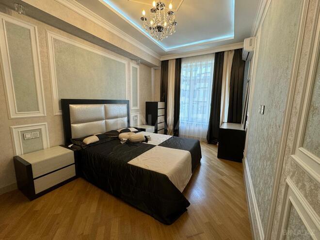 Сдаётся 3-комн. новостройка 100 м², м. Низами, photo 4 from 10