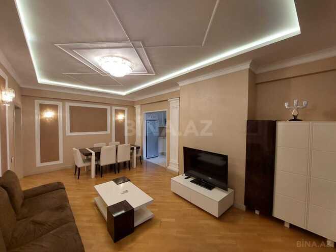 Сдаётся 3-комн. новостройка 95 м², м. Низами, photo 4 from 13