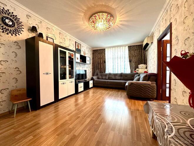 Satılır 4 otaqlı köhnə tikili 110 m², Qara Qarayev m., photo 8 from 19